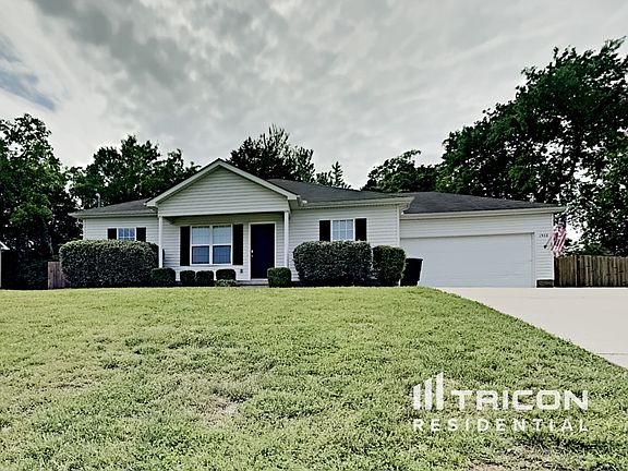 2nd image of 1533 Destiny Dr