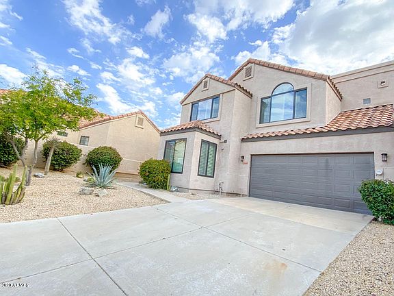 5th image of 23855 N 75th Pl