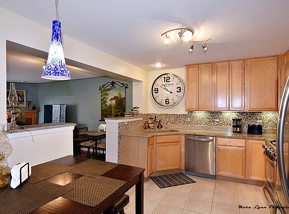 3rd image of 3356 Saint Michel Ct
