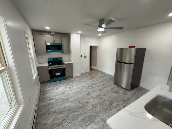 41 Burton St #1, Providence, RI 02904