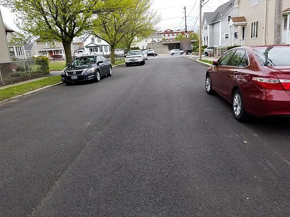 5th image of 70 Mary Ave