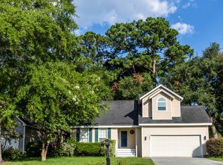 541 Pointe South Dr, Savannah, GA 31410