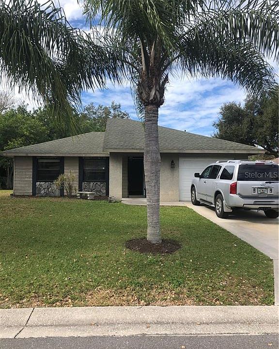 1st image of 1075 Deer Hollow Way