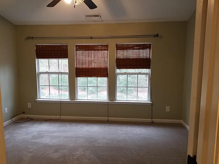 4246 Vienna Crest Dr — Photo 6
