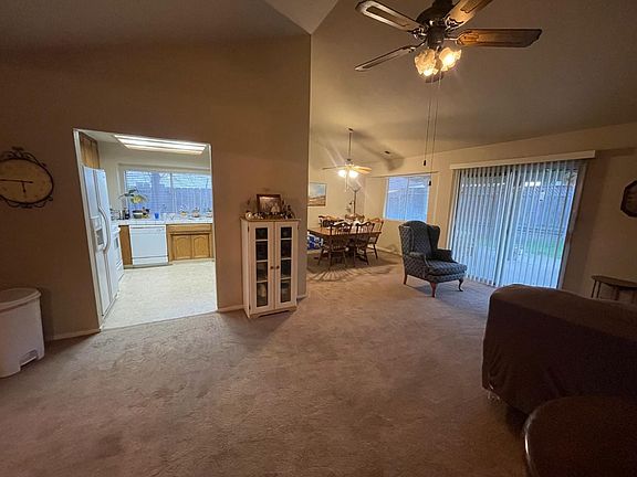 4th image of 1804 Evans Rd