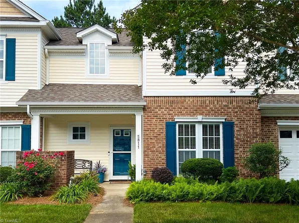 5811 Fox Point Cir, Winston Salem, NC 27104