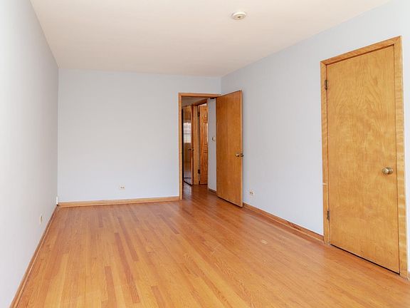 4th image of 1330 S 50th Ct