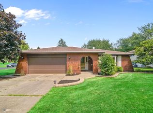 9303 Belmont Ave, Saint John, IN