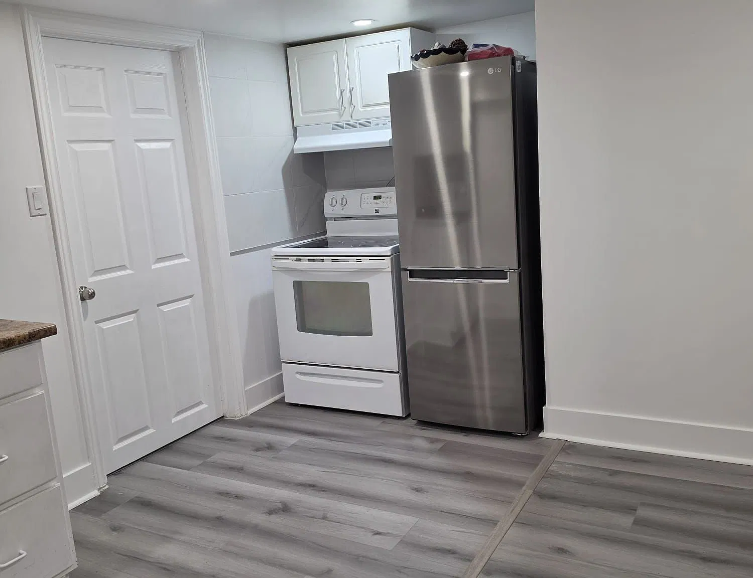2 bed, $2,000 — Photo 4