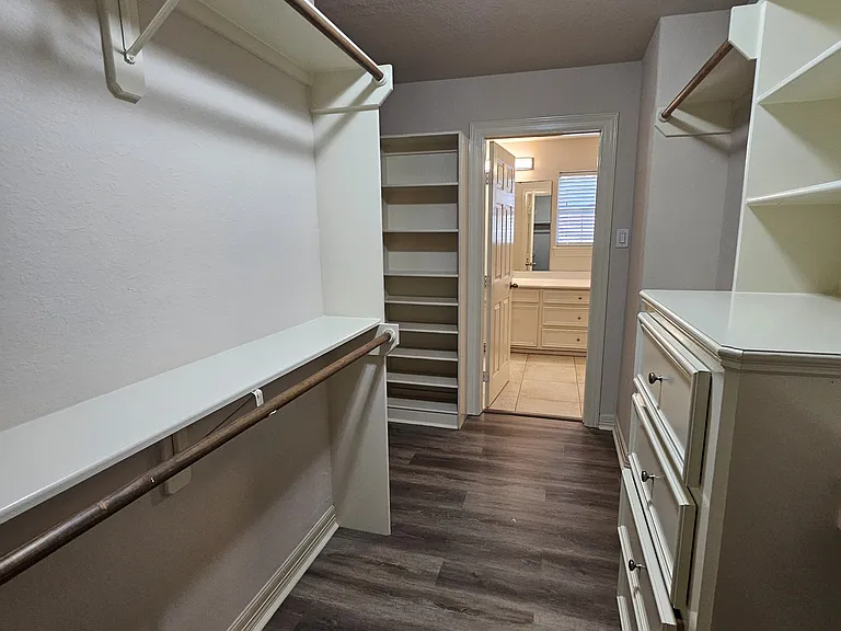 543 Birdsong Dr — Photo 24