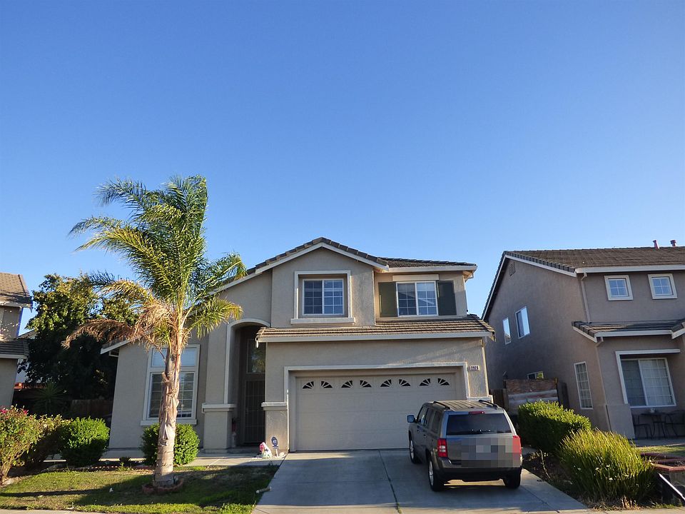 1st image of 2928 Frank Brown Ln