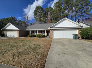 3682 Beacon Dr, Sumter, SC 29154