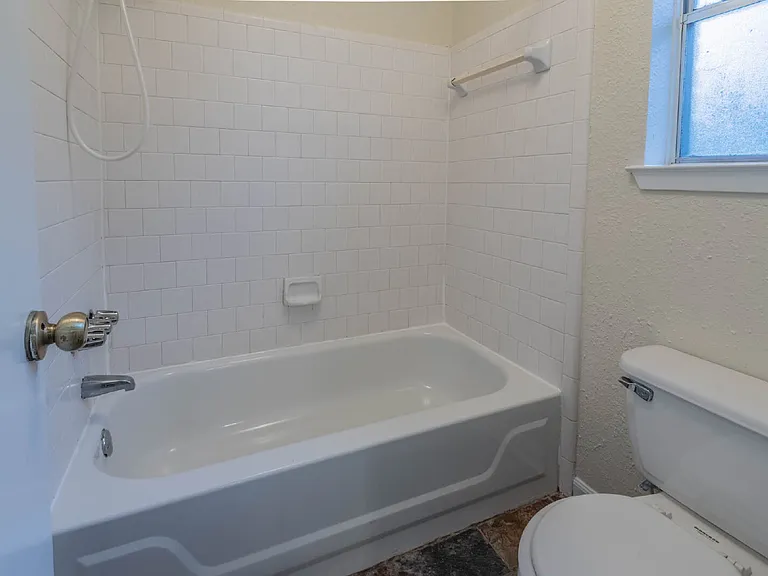 4922 Temple Bell Dr — Photo 11
