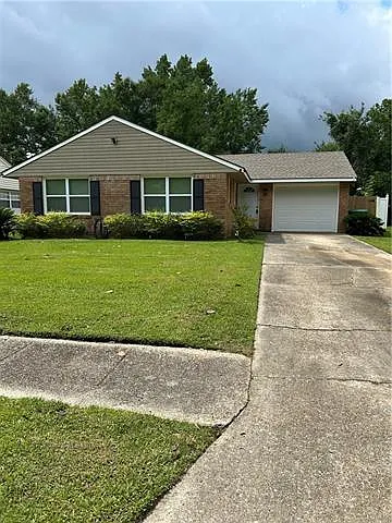 221 Martin Ln