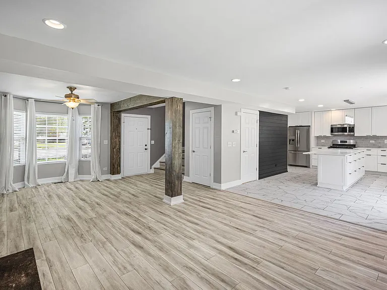 5117 Woodmere Ct — Photo 5