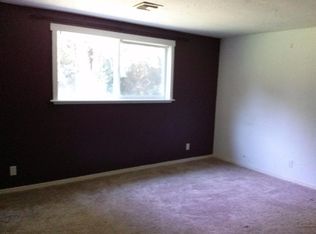 1219 SE Rogue Dr, Grants Pass, OR 97526