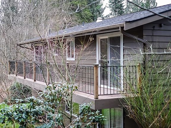 3rd image of 12911 12th St SE