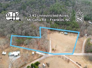 224 McGaha Rd, Franklin, NC 28734