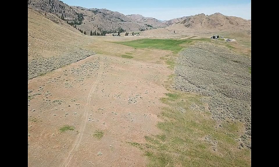 2nd image of 69 Dry Coulee Rd