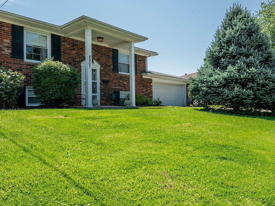 1st image of 8907 Cottingham Way