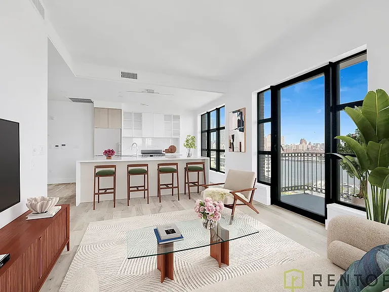 69 Adams St #24H — Photo 2