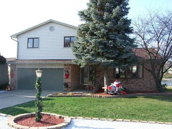 2nd image of 1757 Broadacre Rd