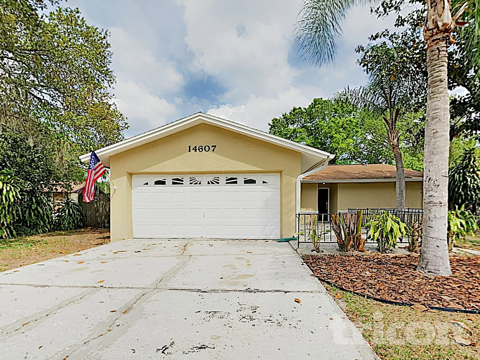 14607 Knoll Ridge Drive Tampa FL — Photo 2