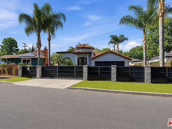2nd image of 14755 Valleyheart Dr