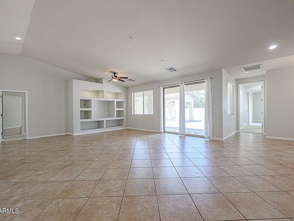 3rd image of 7806 W Salter Dr