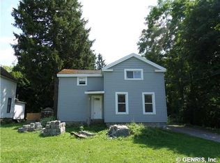 93 W Main St, Le Roy, NY 14482