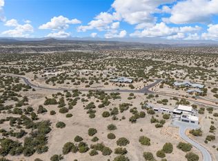 21 Via De Las Yeguas, Santa Fe, NM 87506