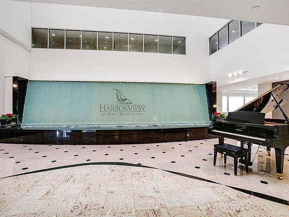 4th image of 100 Harbor View Dr APT 305