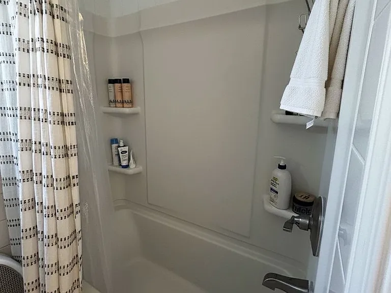 59 Pheasant Run Rd #RIGHT — Photo 14