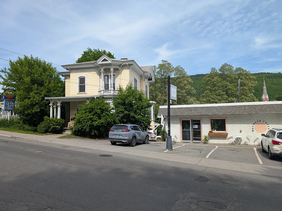 21 Putney Rd #2