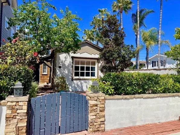 135 Turquoise Ave, Newport Beach, CA 92662