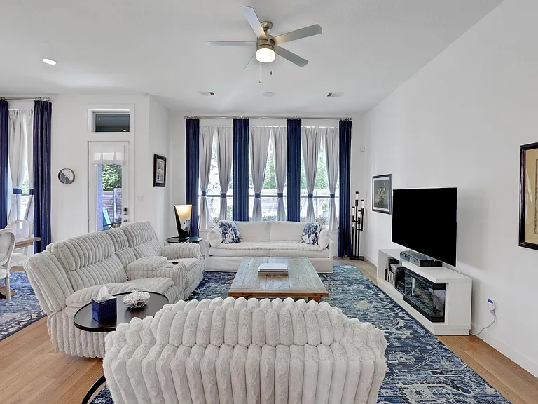 17710 Fernweh Ct — Photo 13