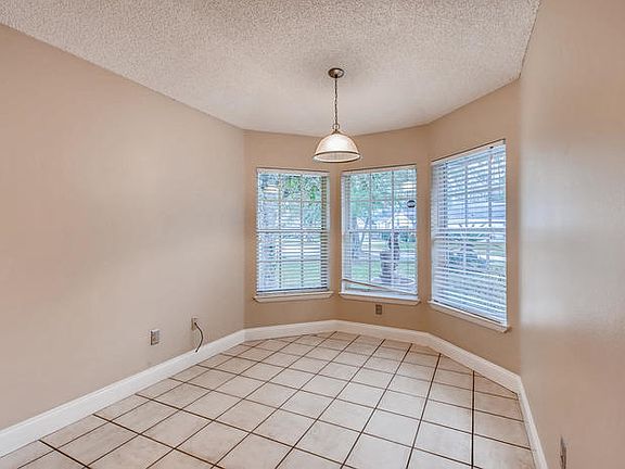 4th image of 10649 Mossy Creek Ct