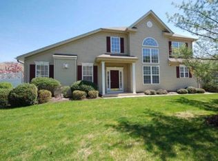 63 Warwick Rd, Princeton Junction, NJ 08550