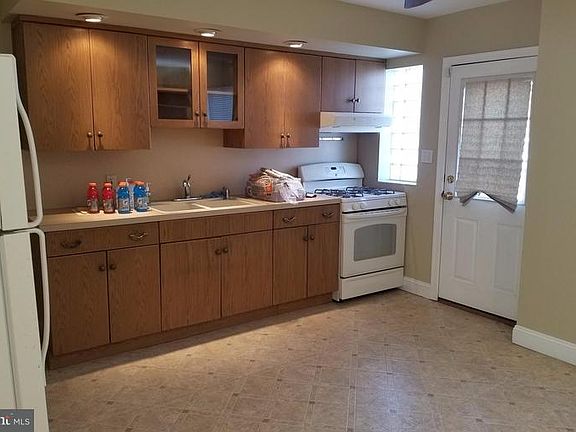 3rd image of 6840 Duluth Ave
