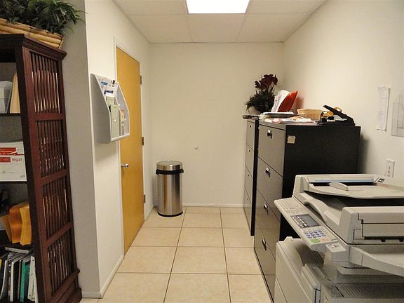 4th image of 411 Saint Michaels Dr Suite 3
