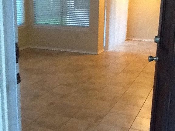 5th image of 11006 Almond Grv