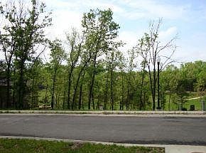 4th image of 114 Troon Cir