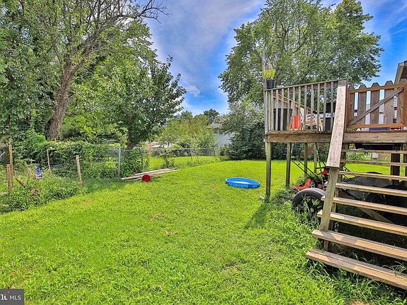 4th image of 1217 Marda Ln