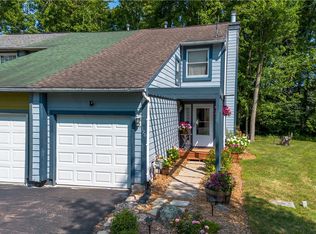120 Softwind Cir, Baldwinsville, NY 13027