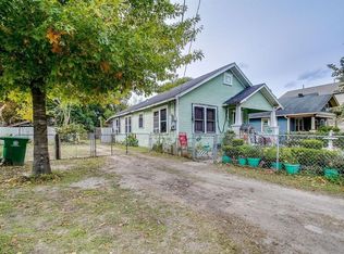 2705 Beauchamp St, Houston, TX 77009