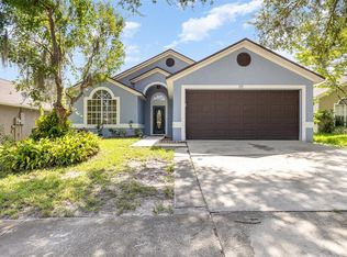 492 Lancers Dr, Winter Springs, FL 32708
