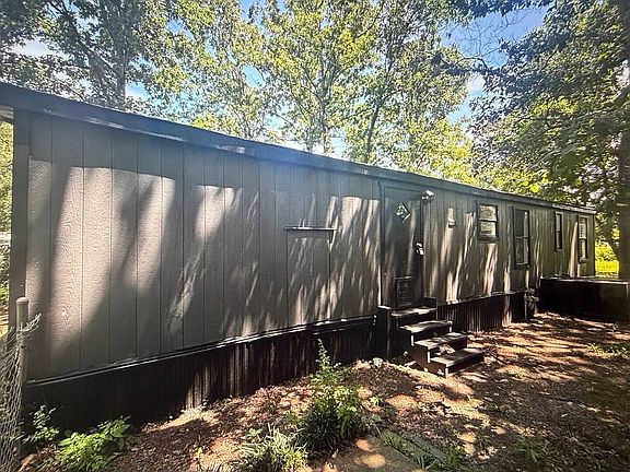 4th image of 13 Tency Ln NE