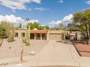 9265 E Roberto St, Tucson, AZ 85710