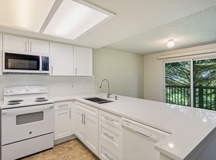 218 Seattle Blvd S #D, Pacific, WA 98047