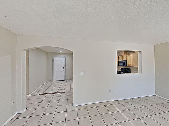 5th image of 2517 E Wier Ave